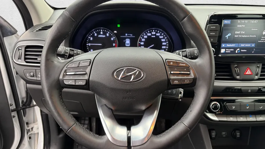HYUNDAI i30 i30 1.0 T-GDI Modern