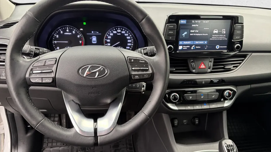 HYUNDAI i30 i30 1.0 T-GDI Modern