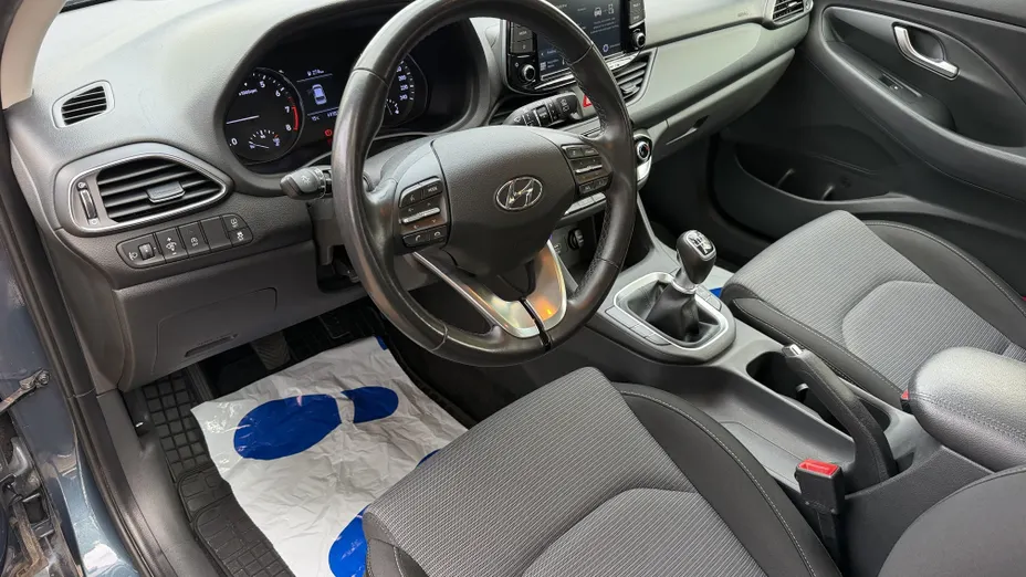 HYUNDAI i30 i30 1.0 T-GDI Modern