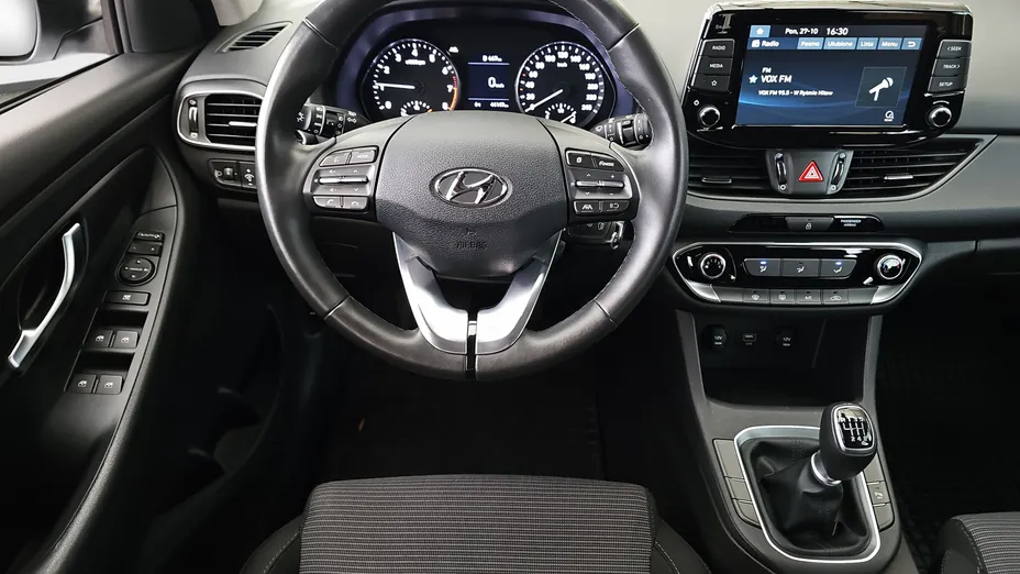 HYUNDAI i30 i30 1.0 T-GDI Modern