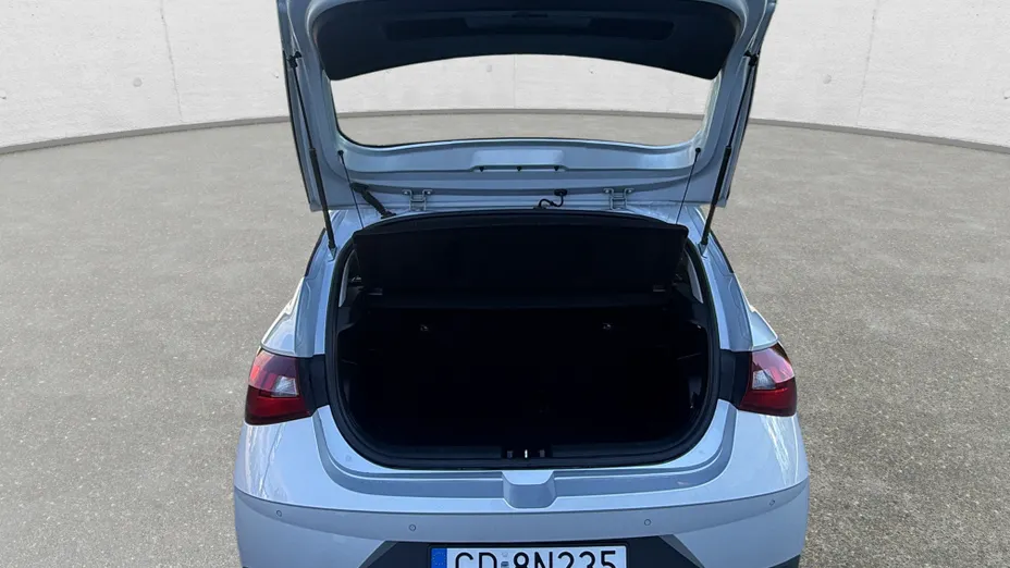 HYUNDAI i20 i20 1.2 Pure