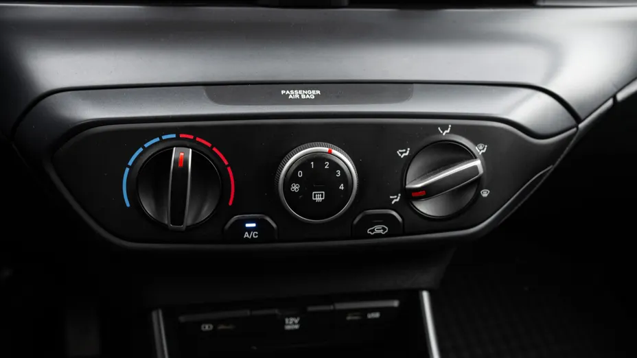 HYUNDAI i20 i20 1.2 Classic Plus