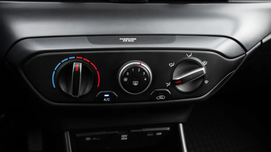 HYUNDAI i20 i20 1.2 Classic Plus