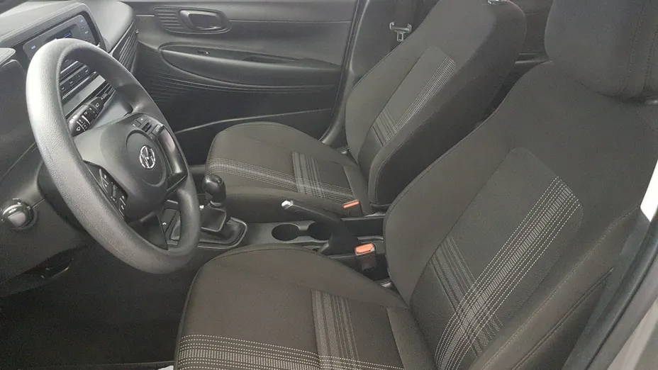 HYUNDAI i20 i20 1.2 Pure