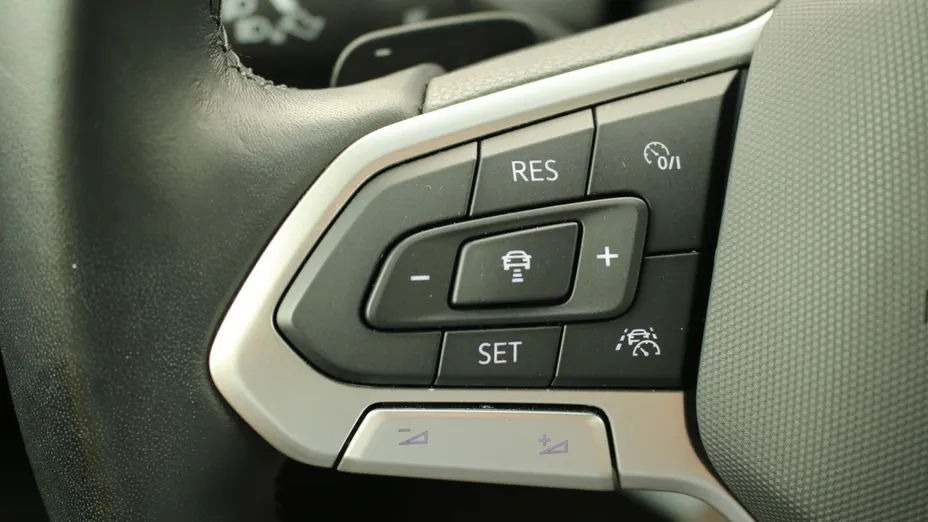 VOLKSWAGEN Taigo Taigo 1.5 TSI ACT R-Line DSG