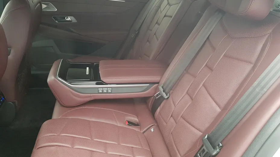 DS DS9 DS 9 1.6 PureTech Rivoli + aut