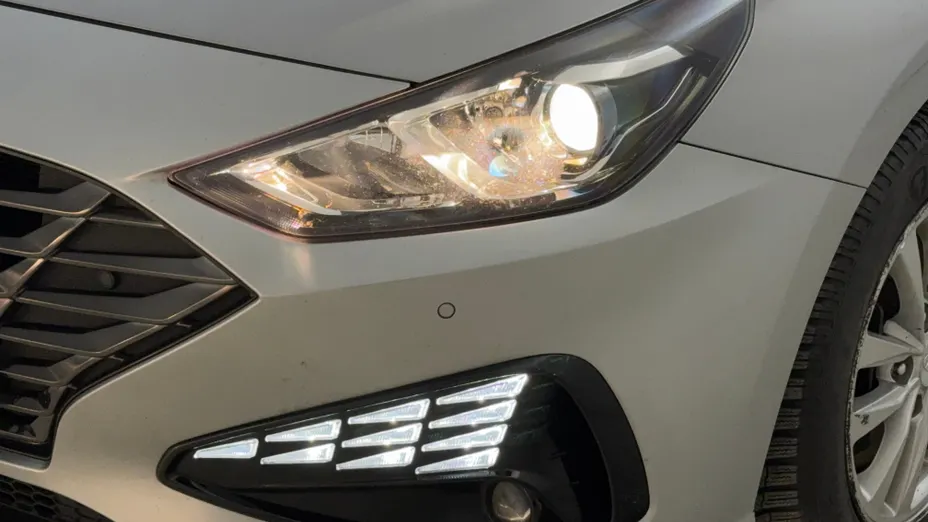 HYUNDAI i30 i30 1.0 T-GDI Modern