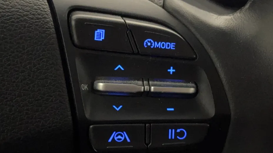 HYUNDAI i30 i30 1.0 T-GDI Modern