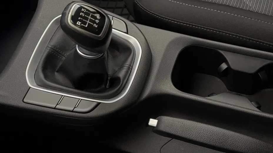 HYUNDAI i30 i30 1.0 T-GDI Modern