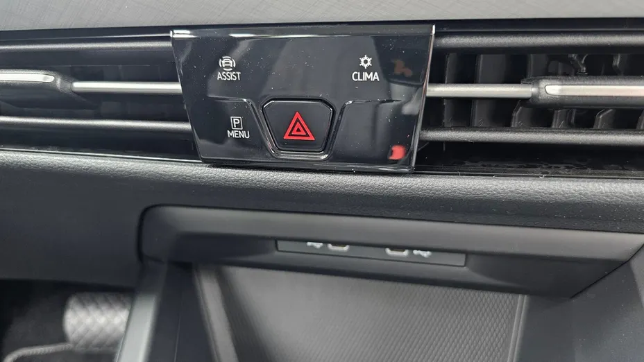 VOLKSWAGEN Golf Golf VIII 1.5 TSI Life Plus Nowy