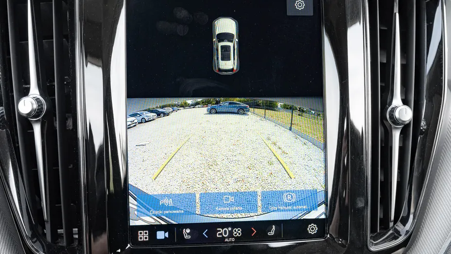 VOLVO XC60 XC60 B4 D AWD Plus Bright aut