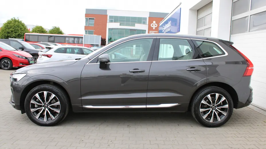 VOLVO XC60 XC60 B4 D AWD Plus Bright aut