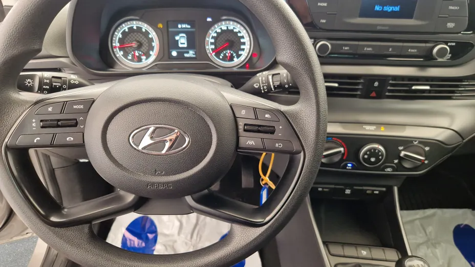 HYUNDAI i20 i20 1.2 Pure