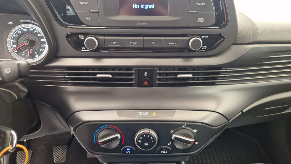 HYUNDAI i20 i20 1.2 Pure