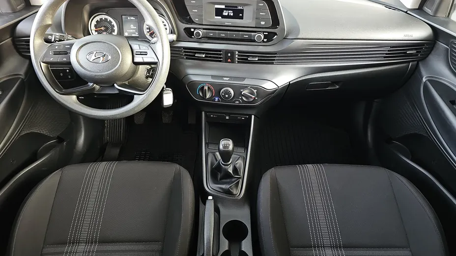 HYUNDAI i20 i20 1.2 Pure