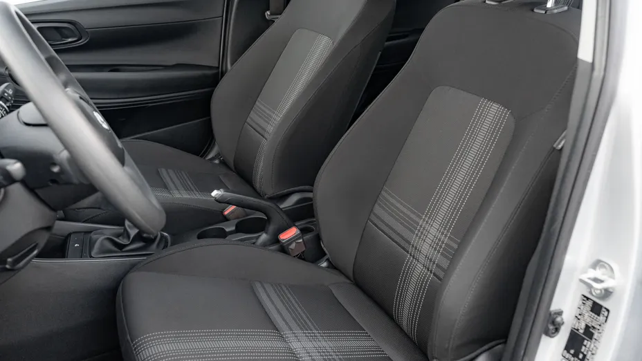 HYUNDAI i20 i20 1.2 Pure