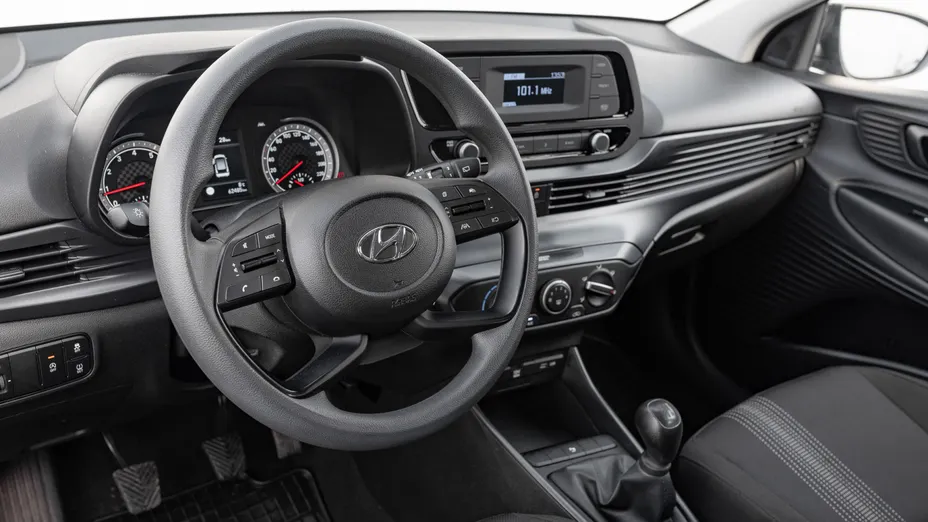 HYUNDAI i20 i20 1.2 Pure