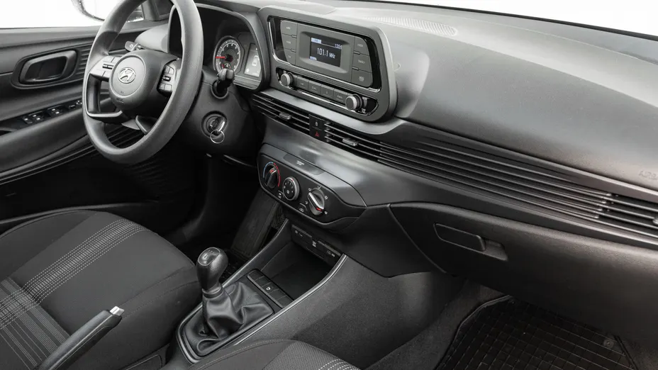 HYUNDAI i20 i20 1.2 Pure