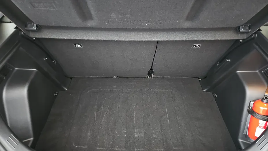 HYUNDAI i20 i20 1.2 Pure