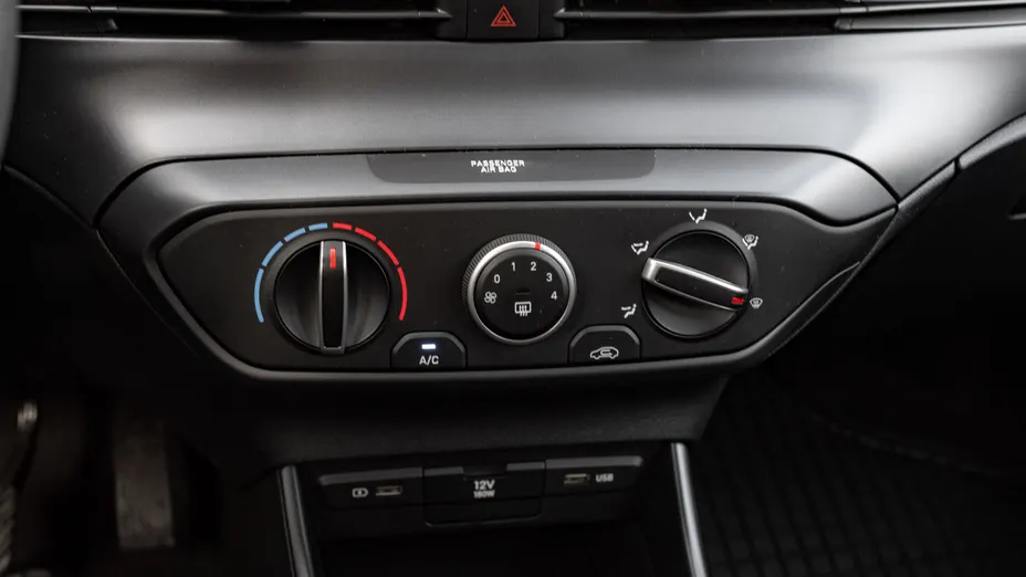 HYUNDAI i20 i20 1.2 Pure