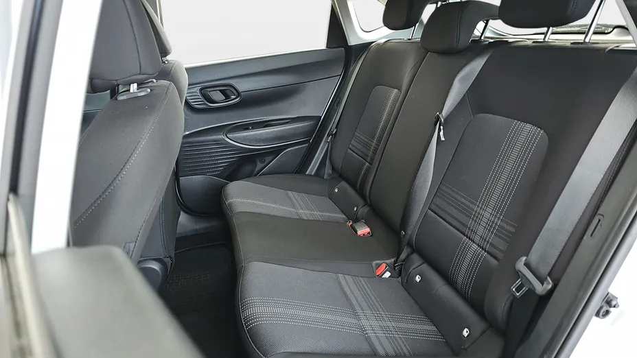 HYUNDAI i20 i20 1.2 Pure