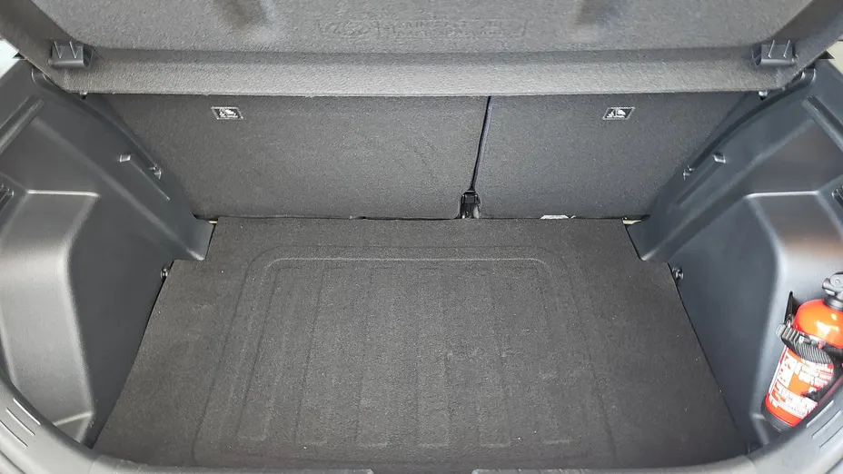 HYUNDAI i20 i20 1.2 Pure