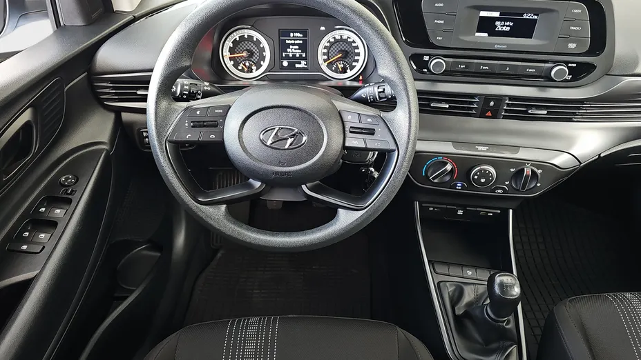 HYUNDAI i20 i20 1.2 Pure