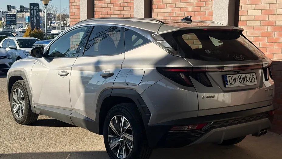 HYUNDAI Tucson Tucson 1.6 T-GDi HEV Smart 2WD