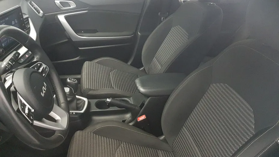 KIA Cee'd Ceed 1.5 T-GDI M