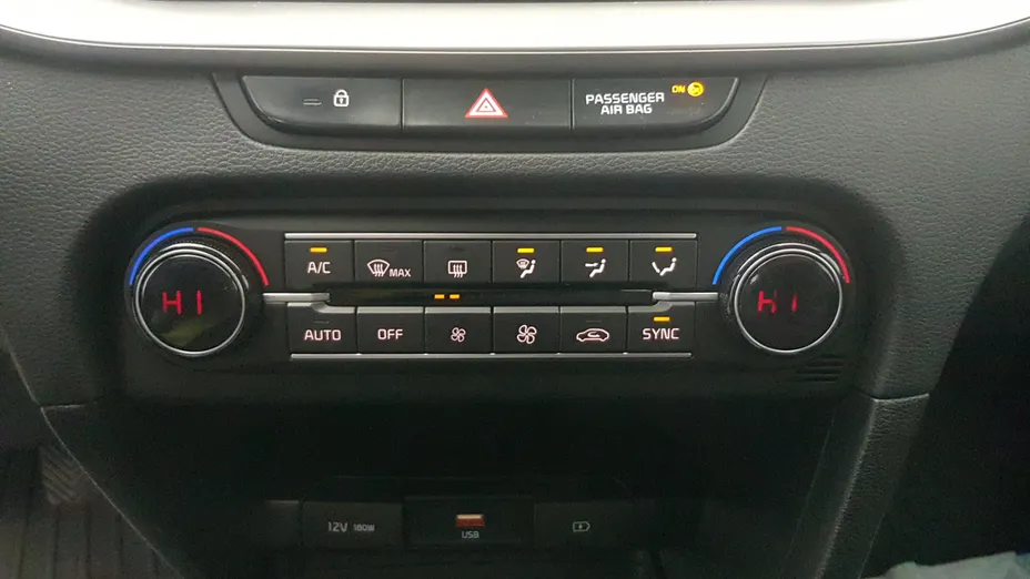 KIA Cee'd Ceed 1.5 T-GDI M