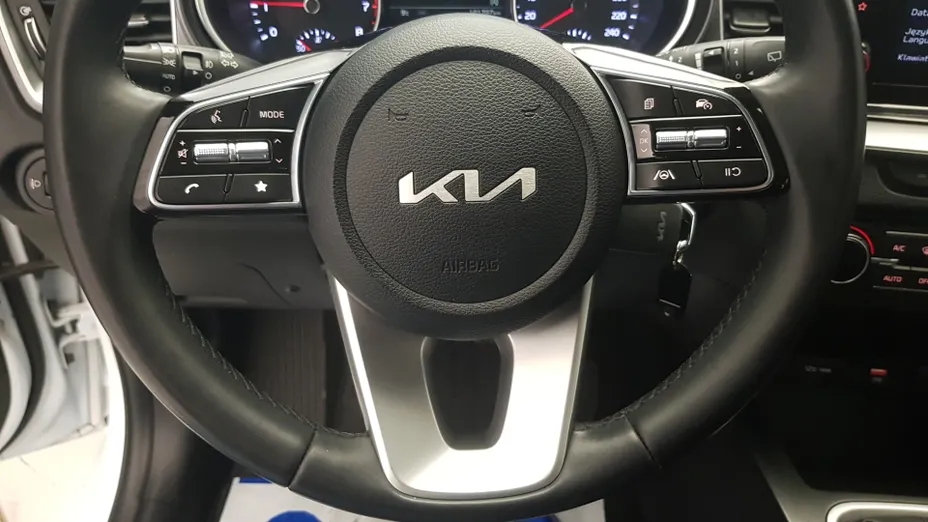 KIA Cee'd Ceed 1.5 T-GDI M