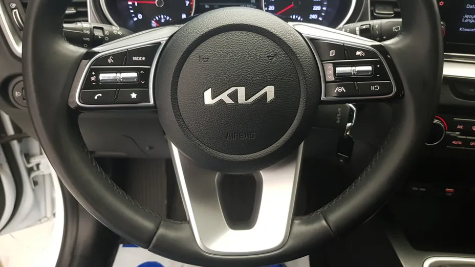 KIA Cee'd Ceed 1.5 T-GDI M