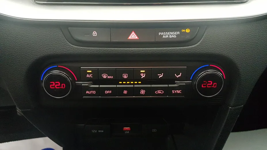 KIA Cee'd Ceed 1.5 T-GDI M