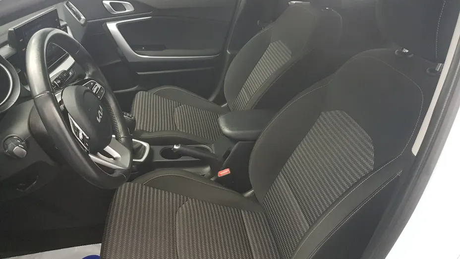 KIA Cee'd Ceed 1.5 T-GDI M