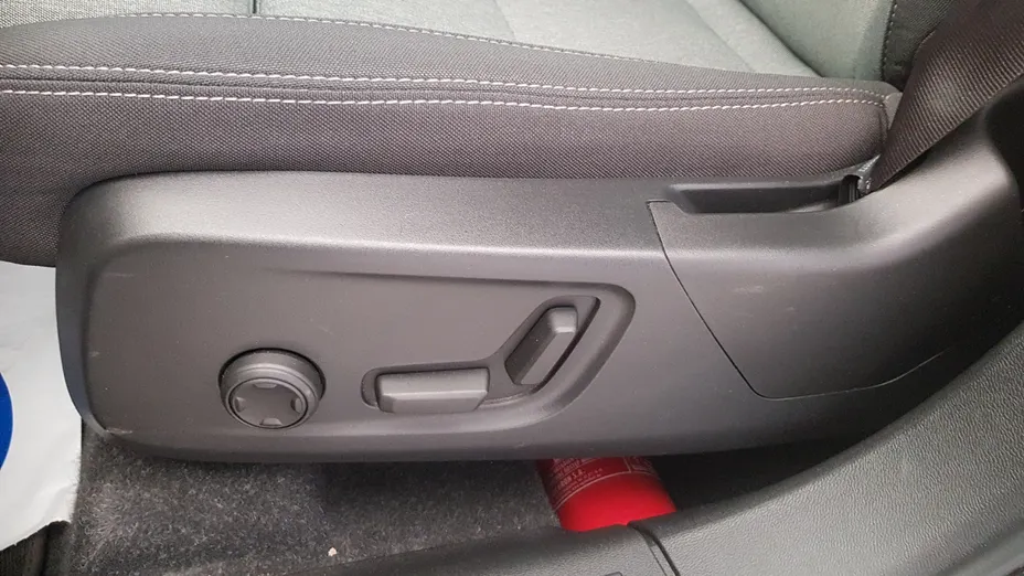 VOLVO XC40 XC40 B3 Core aut