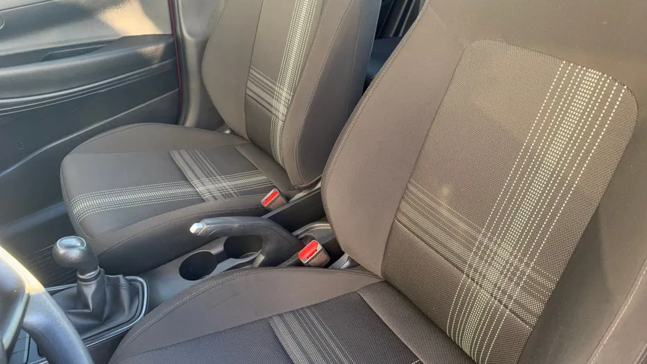 HYUNDAI i20 i20 1.2 Pure