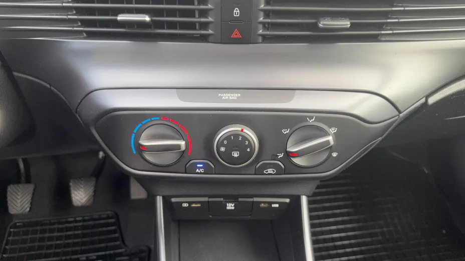 HYUNDAI i20 i20 1.2 Pure