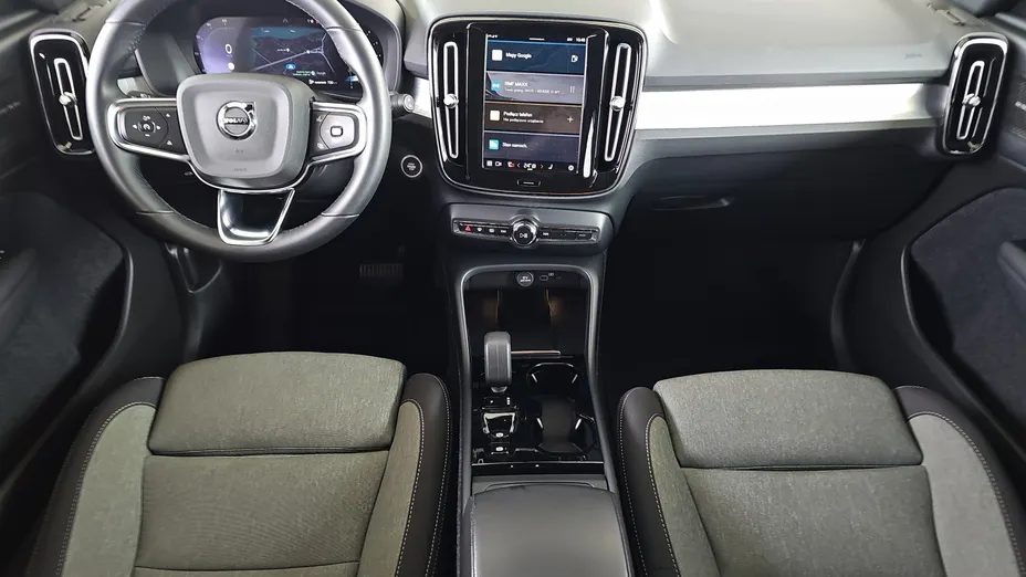 VOLVO XC40 XC40 B3 Plus Bright aut