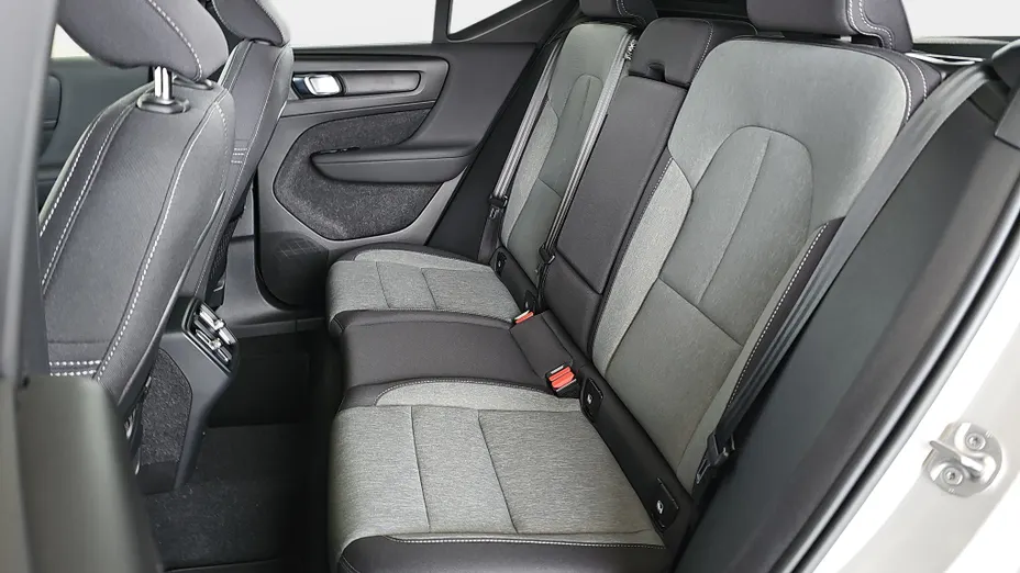 VOLVO XC40 XC40 B3 Plus Bright aut