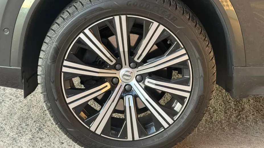 VOLVO XC90 XC90 B6 B AWD Inscription 7os aut