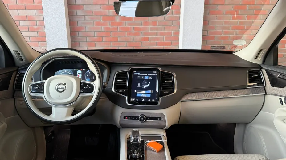 VOLVO XC90 XC90 B6 B AWD Inscription 7os aut