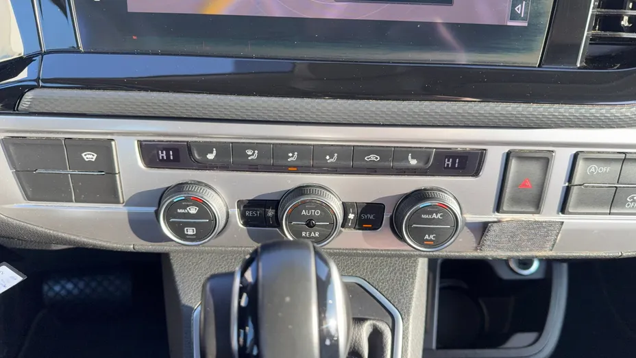 VOLKSWAGEN Multivan Multivan 6.1 2.0 TDI L2 Comfortline DSG