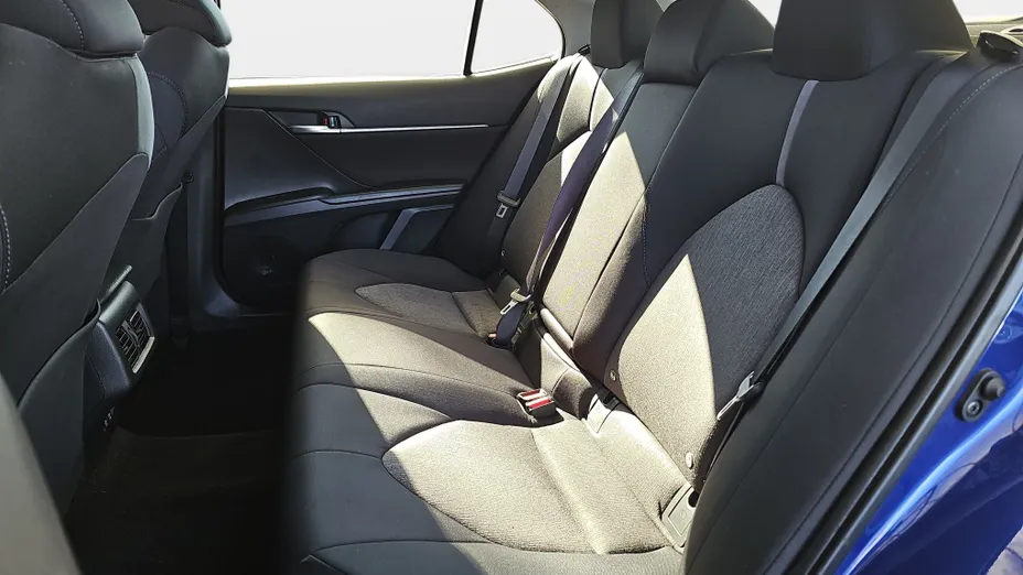 TOYOTA Camry Camry 2.5 Hybrid Comfort CVT