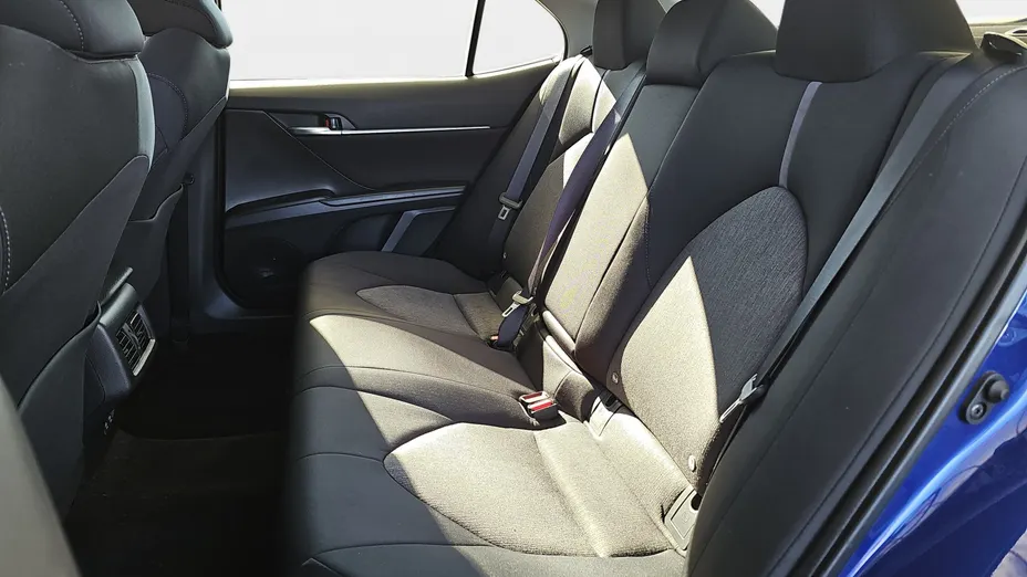 TOYOTA Camry Camry 2.5 Hybrid Comfort CVT