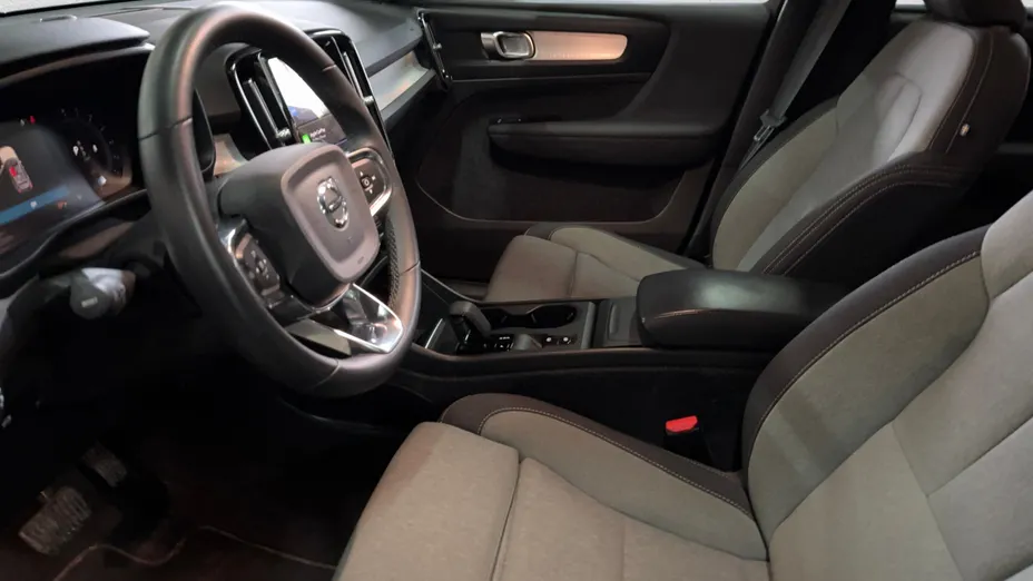 VOLVO XC40 XC40 B3 Core aut