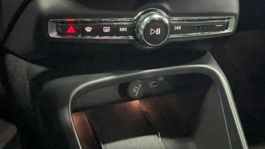 VOLVO XC40 XC40 B3 Core aut