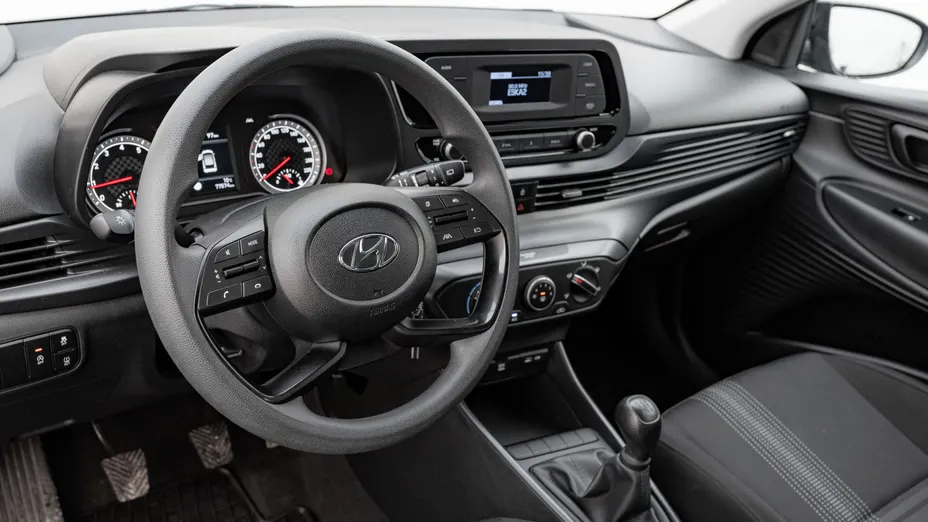 HYUNDAI i20 i20 1.2 Pure