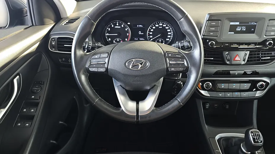 HYUNDAI i30 i30 1.5 DPI Classic +