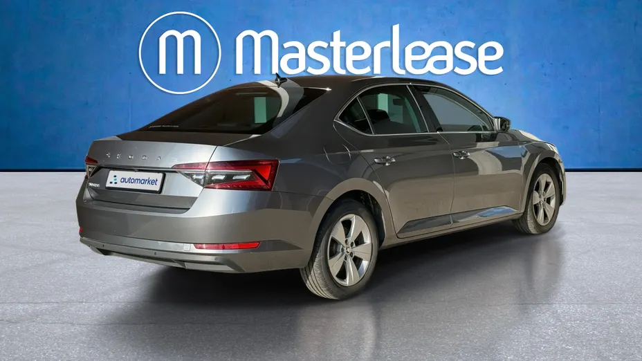SKODA Superb Superb 2.0 TDI SCR Style DSG