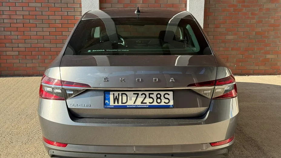 SKODA Superb Superb 2.0 TDI SCR Style DSG